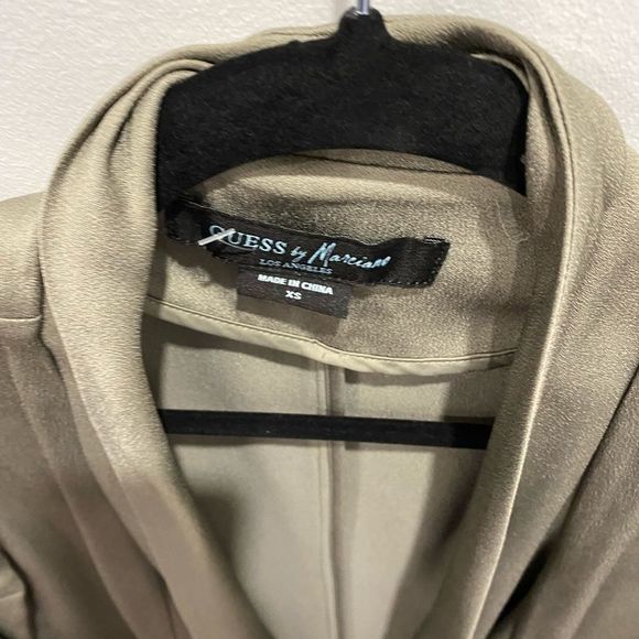 *Size XS Olive green blazer Guess by Marciano* - Picture 2 of 3